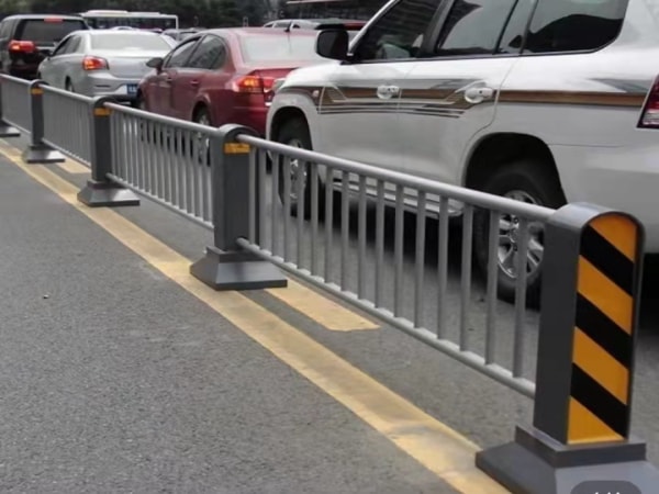 道路護欄
